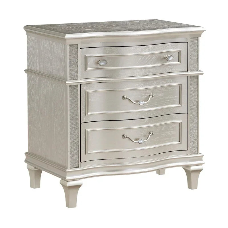 Silver Oak and Ivory 5-piece Storage Bed